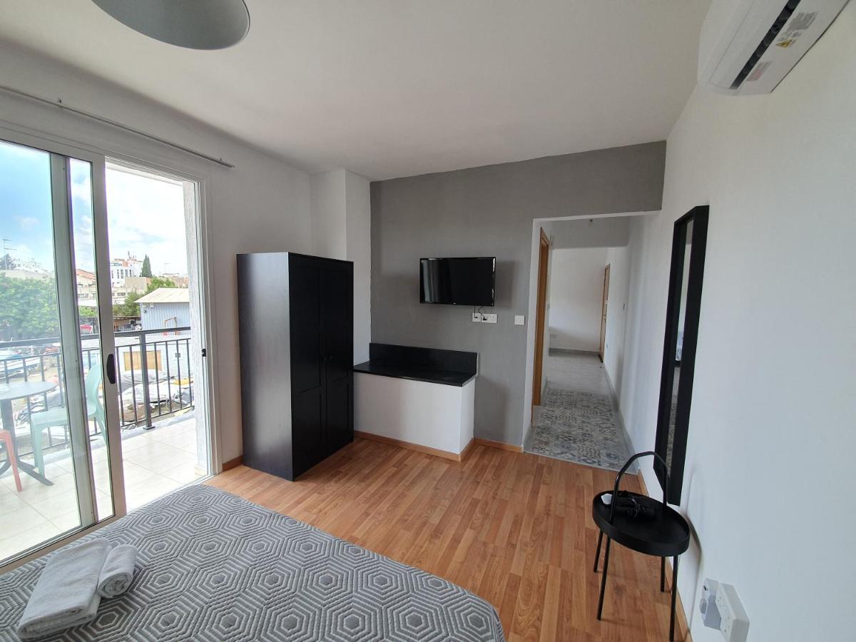 Valentinos Apartments Paphos ภายนอก รูปภาพ