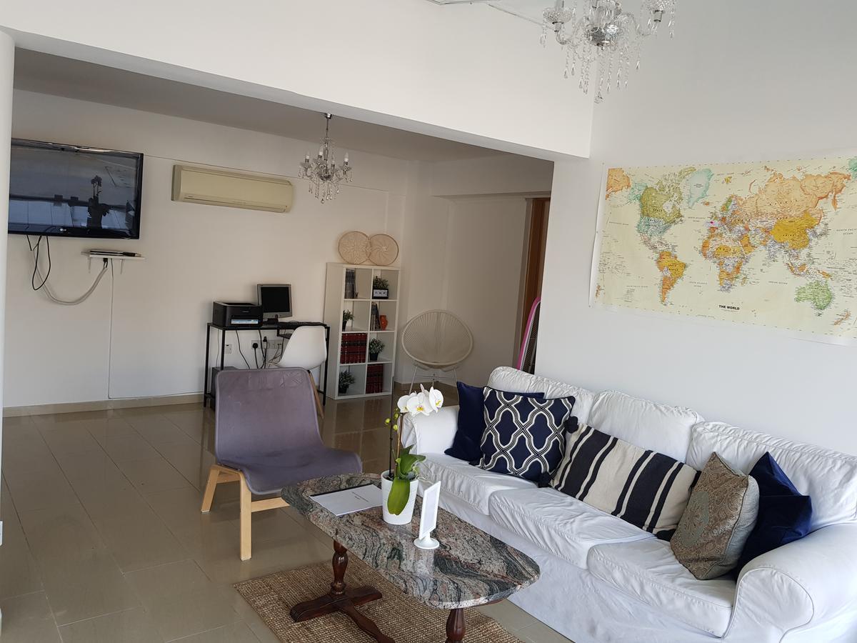 Valentinos Apartments Paphos ภายนอก รูปภาพ
