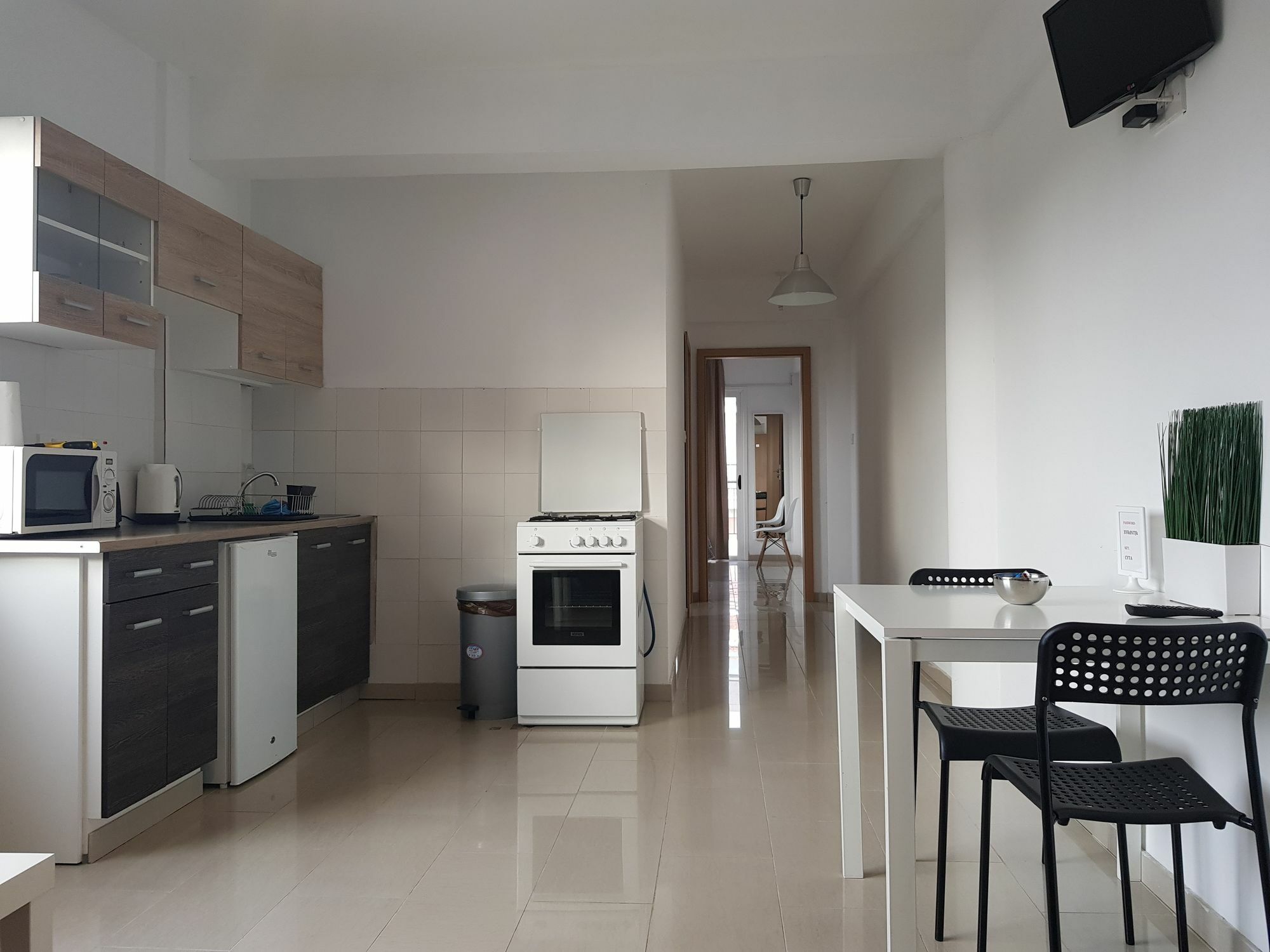Valentinos Apartments Paphos ภายนอก รูปภาพ